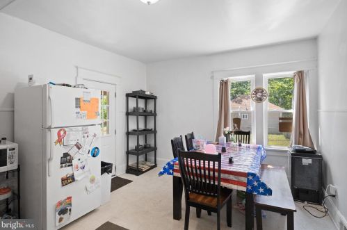 1943 Cooper St, West Deptford NJ 08096-3810 exterior