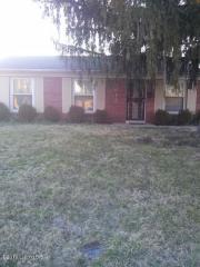 5612 Lagoona Dr, Louisville, KY 40219-1238