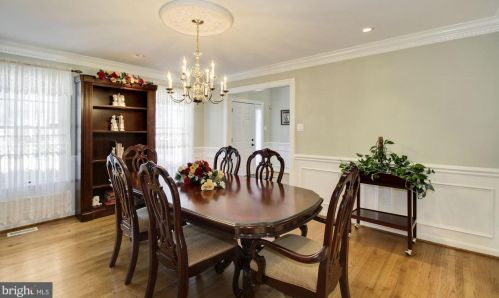 8556 Window Latch Way, Columbia MD 21045-5637 exterior