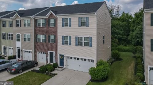 429 Dogwood Dr, West Deptford, NJ 08096-5560