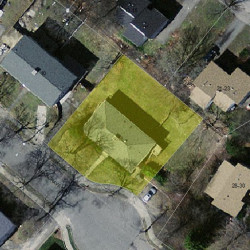 16 Hargrave Cir, Newton MA  02461-1108 aerial view