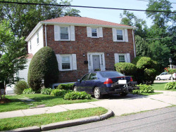 312 Woodcliff Rd, Newton, MA 02461-2128