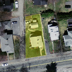 15 Auburn St, Newton MA  02465-2204 aerial view