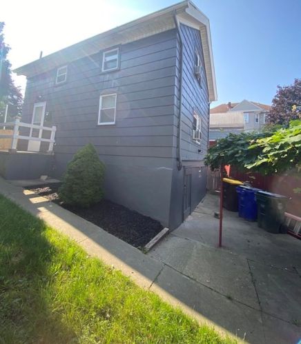 23 Pitman St, Fall River, MA 02723-2818