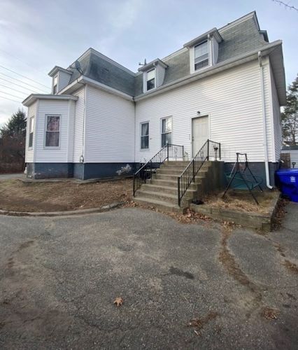 280 Weir St, Taunton MA 02780-4620 exterior