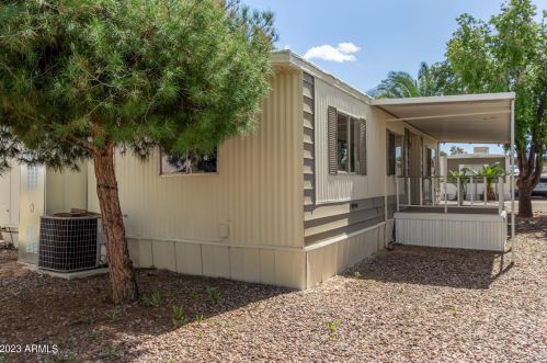 16225 29th St, Phoenix AZ 85032-3044 exterior