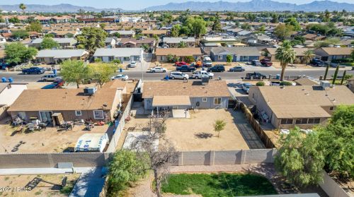 6340 Berkeley Rd, Phoenix AZ 85035-4620 exterior