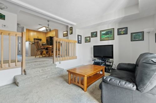 110 Burkhall St, Weymouth, MA 02190-3560