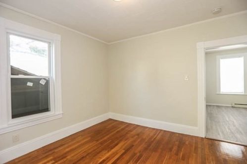 69 Lexington St, Lawrence MA 01841-2525 exterior