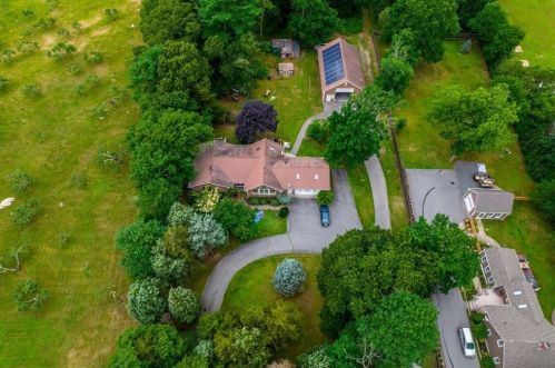 549 Main St, New Bedford, MA 02743-1587