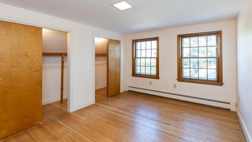 27 Huettner Rd, Falmouth MA 02543-1508 exterior