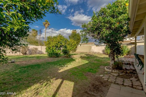 410 El Camino Dr, Phoenix AZ 85051-9122 exterior