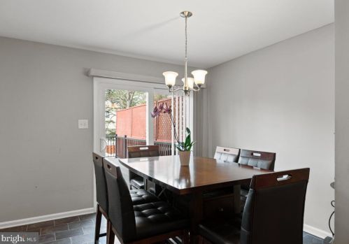 66 Coachlight Dr, Erial NJ 08081-5606 exterior