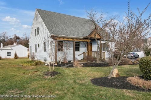 35 Birch Ave, Little Silver NJ  07739-1106 exterior