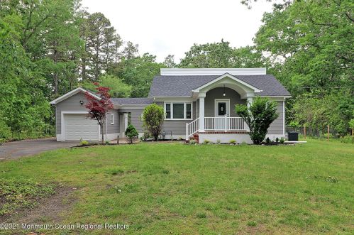 480 Veterans Hwy, Jackson Twp NJ 08527-5122 exterior