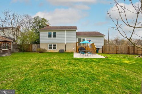 1157 Mantua Pike, West Deptford NJ 08097-1229 exterior