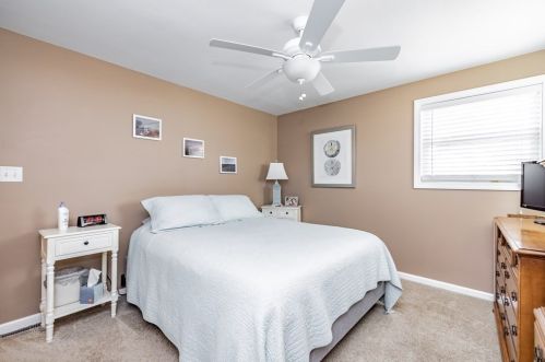 163 Florida Dr, Agawam MA 01001-3516 exterior