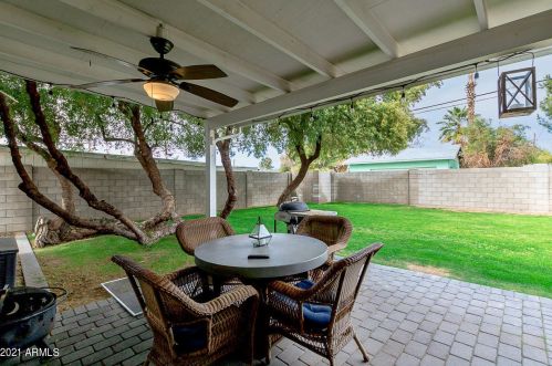 3340 Clarendon Ave, Phoenix AZ 85031-3140 exterior