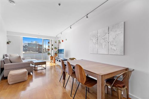 327 3rd St, Kearny, NJ 07032-3246