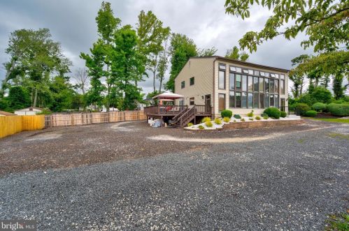 833 Boundary Rd, West Deptford NJ 08096-3614 exterior