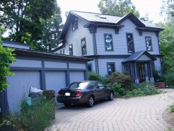 7 Walnut St, Newton, MA 02460-1369