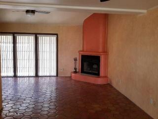 1390 Maryland Ave, Phoenix, AZ 85013-1365