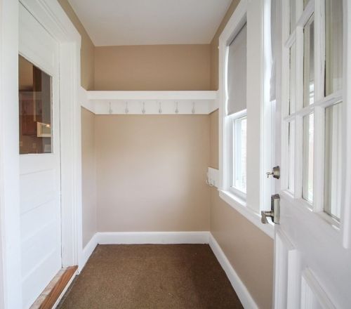 22 Lippold St, Methuen, MA 01844-5131