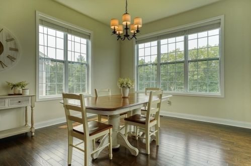 49 Pinetree Dr, Methuen MA 01844-1268 exterior