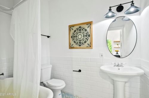 2521 11th St, Phoenix AZ 85006-1038 exterior