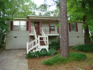 1700 Brewster Rd, Birmingham AL  35235-2982 exterior