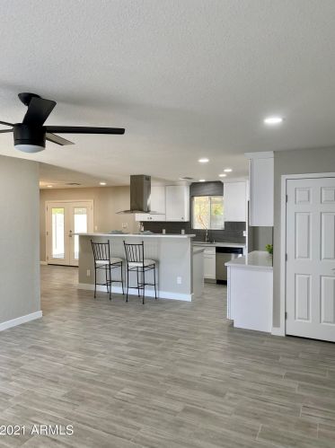 13225 31st Dr, Phoenix AZ  85029-1202 exterior