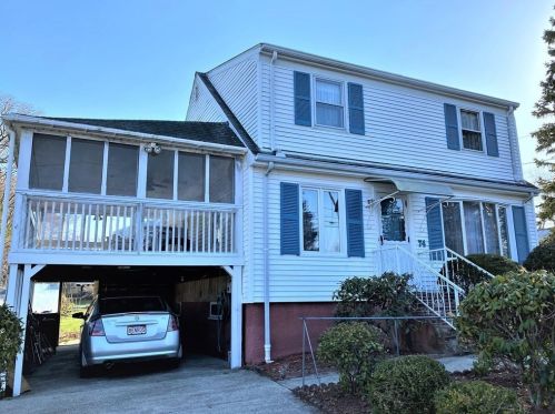 74 Roosevelt St, Seekonk, MA 02771-4337