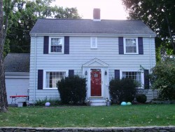 56 Staniford St, Newton, MA 02466-1112