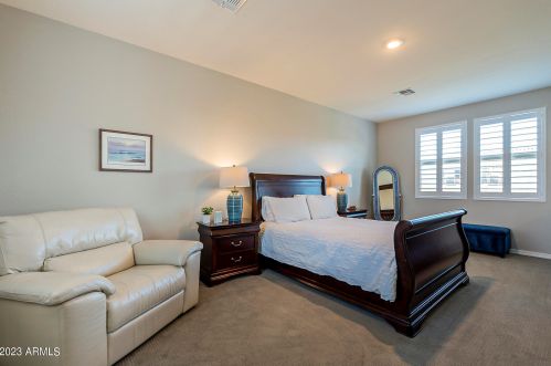 964 Anderson Ave, Phoenix AZ 85023-2208 exterior