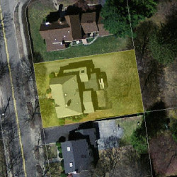 832 Chestnut St, Newton MA 02468-2318 aerial view