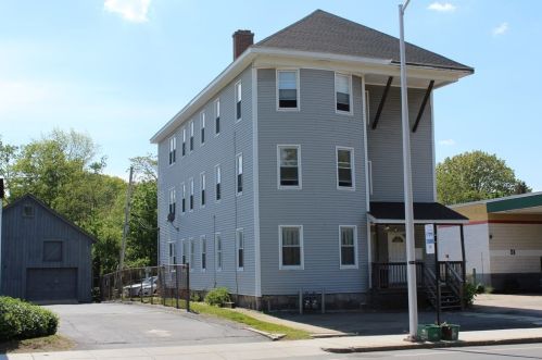 189 Grove St, Worcester MA 01605-1707 exterior