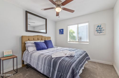 4731 Belleview St, Phoenix AZ  85008-5606 exterior