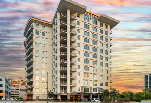 2211 Camelback Rd, Phoenix AZ  85015-3446 exterior