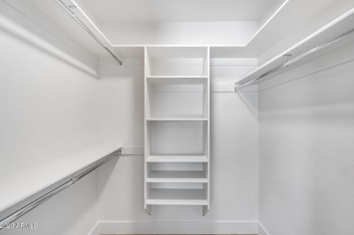 11617 37th Pl, Phoenix AZ  85028-2130 exterior