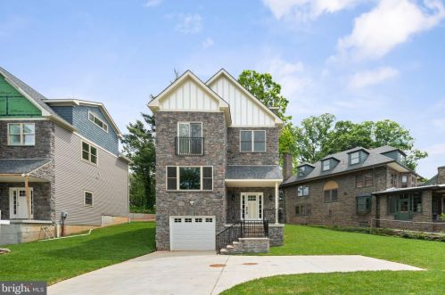 6623 Lincoln Dr, Philadelphia, PA 19119-3116