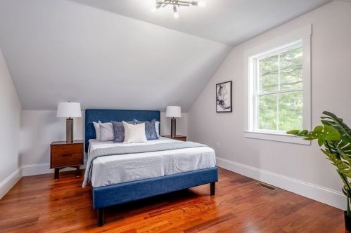 92 Dothan St, Arlington MA  02474-1343 exterior