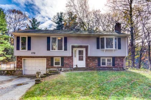 170 Armsby Rd, Sutton MA  01590-2987 exterior