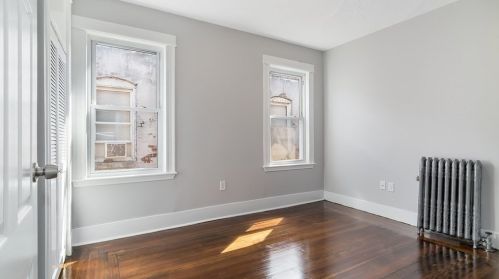 120 Shurtleff St, Chelsea MA 02150-3214 exterior