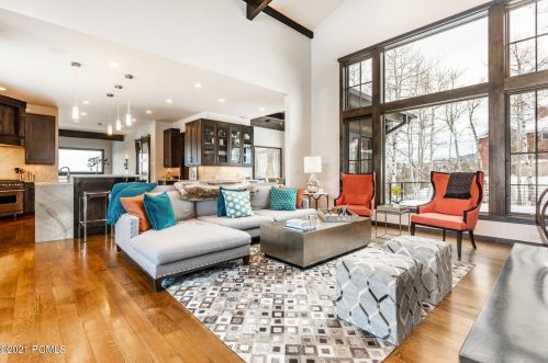 2424 Iron Mtn Dr, Park City UT 84060-6559 exterior