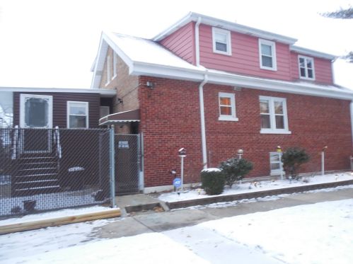 3801 Wenonah Ave, Forest View, IL 60402-3951