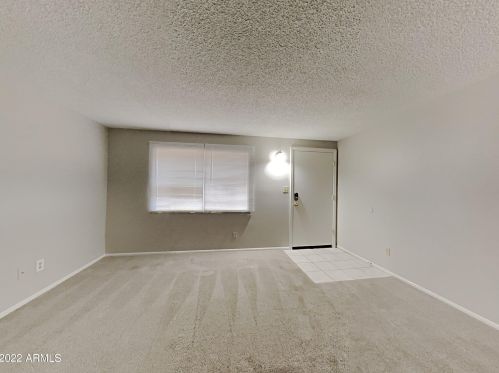 13215 42nd St, Phoenix AZ  85032-6716 exterior