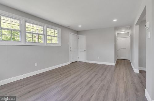 1493 Delsea Dr, West Deptford NJ 08093-1159 exterior