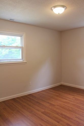 277 Grove St, Worcester MA 01605-3905 exterior