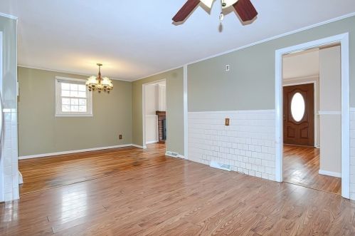 19 Middlesex Ave, Worcester MA 01604-1931 exterior