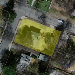 4 Bradford Rd, Newton MA 02461-1004 aerial view